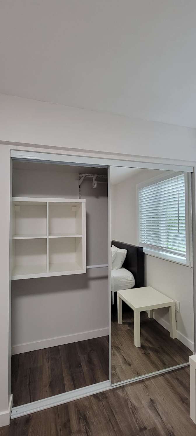 Bnb Aurora's room