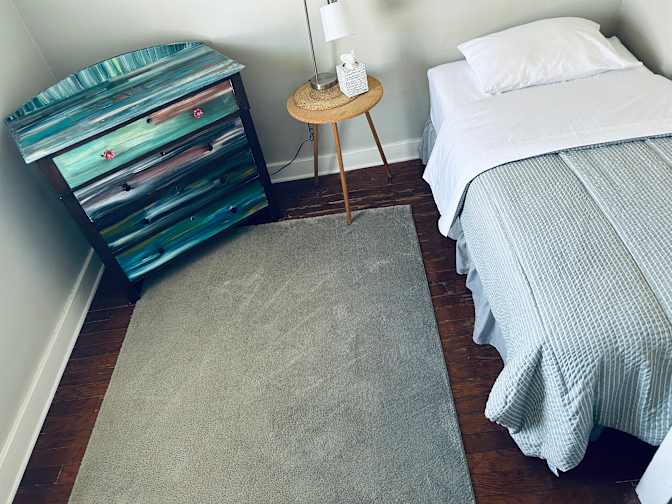Noel's room