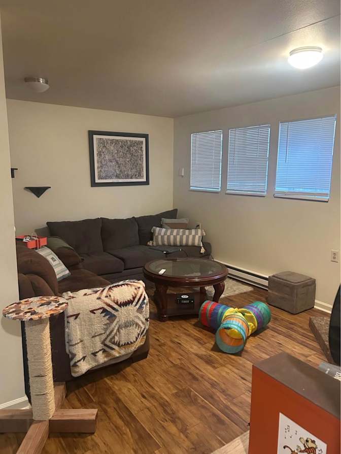 Oscar's room
