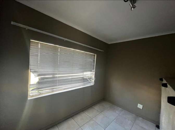 Mahlatse  Thantsha's room