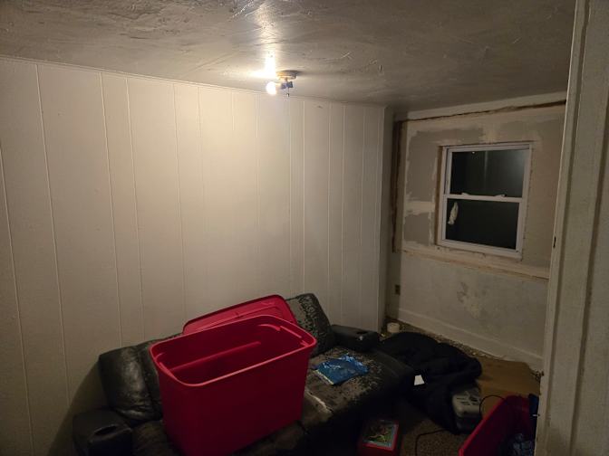 Sean Peace's room