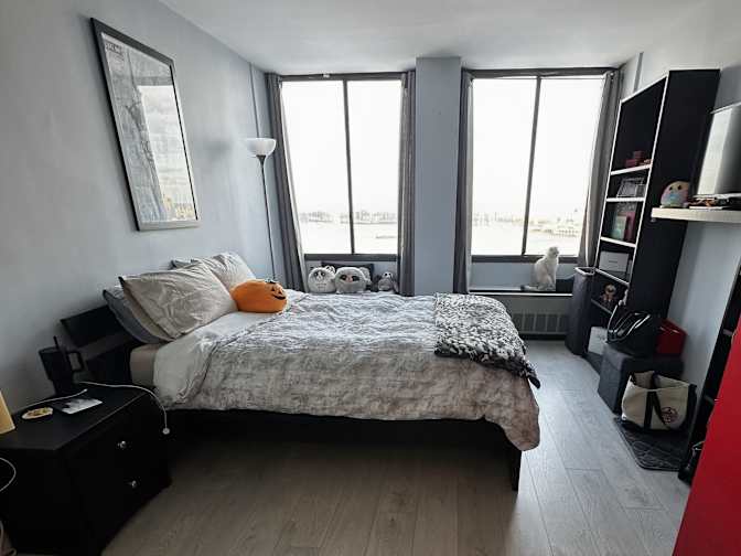 Samantha's room