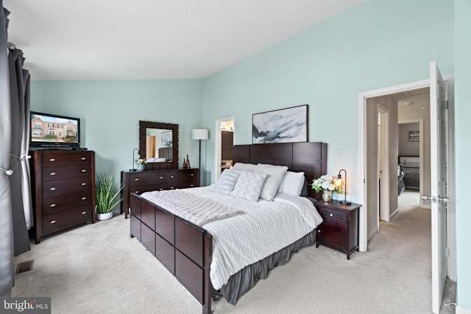 Stephanie's room