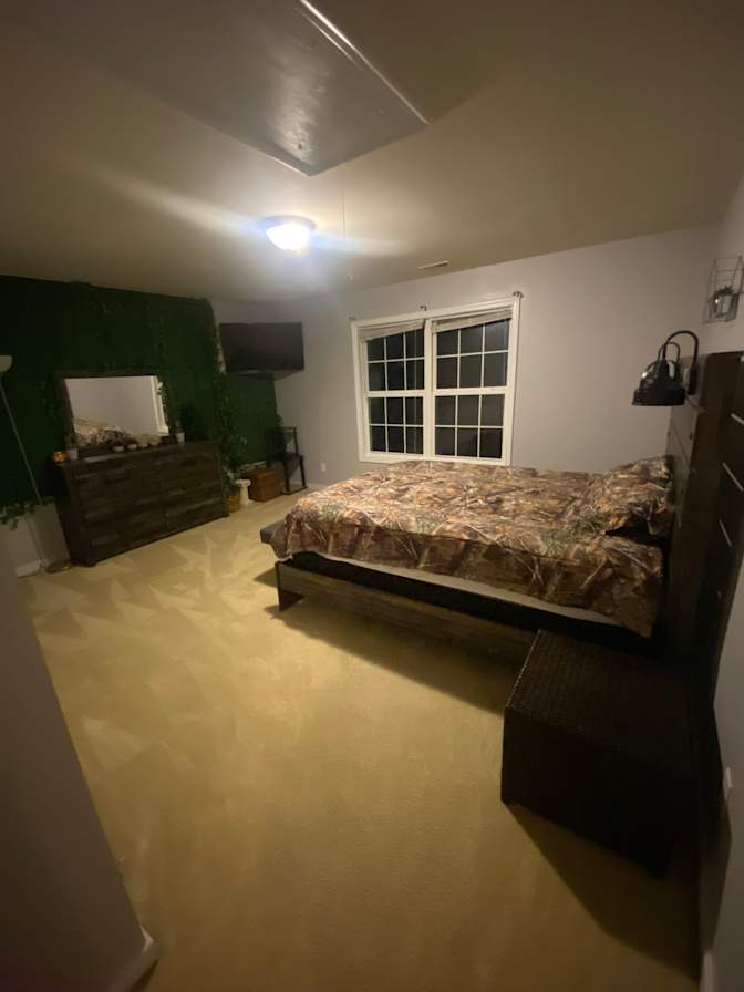 Bertlyn's room