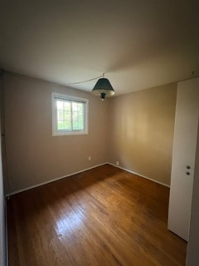 Dan Attisano's room
