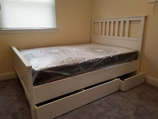 Erick's room