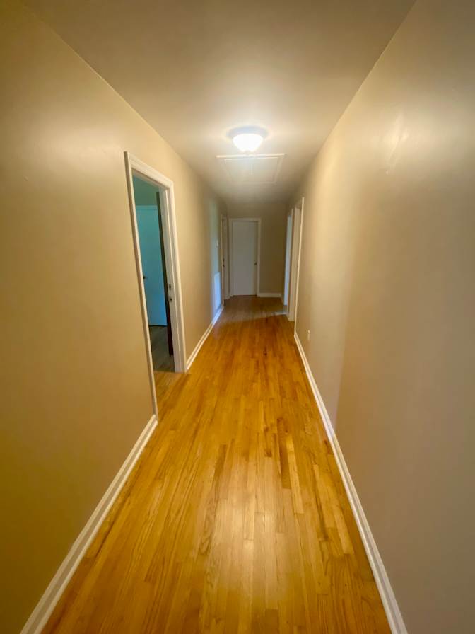 Thomas's room