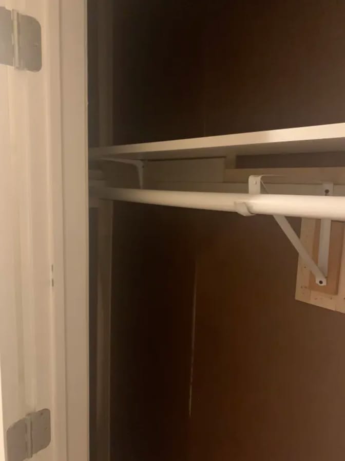 N'digo Donnell's room