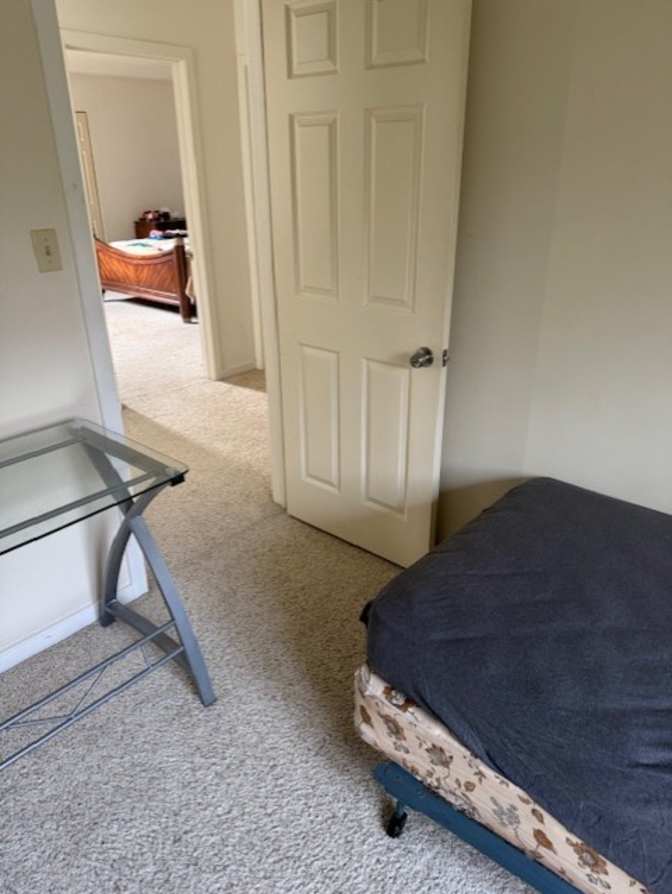 Saravanan's room