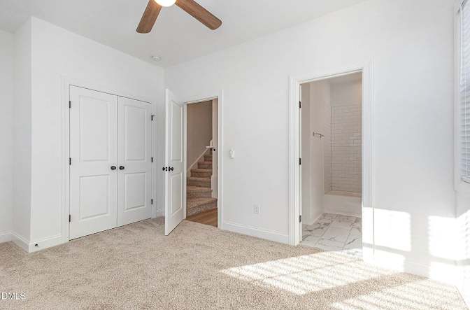 Alcove Rooms's room