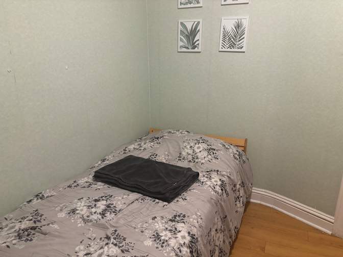 Soleil's room