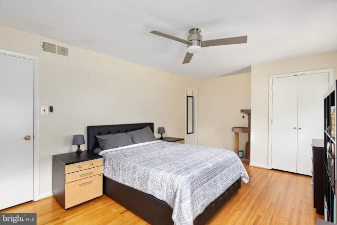 Stephanie's room