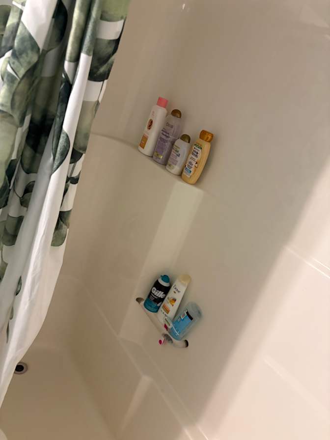 Kaitlyn's room