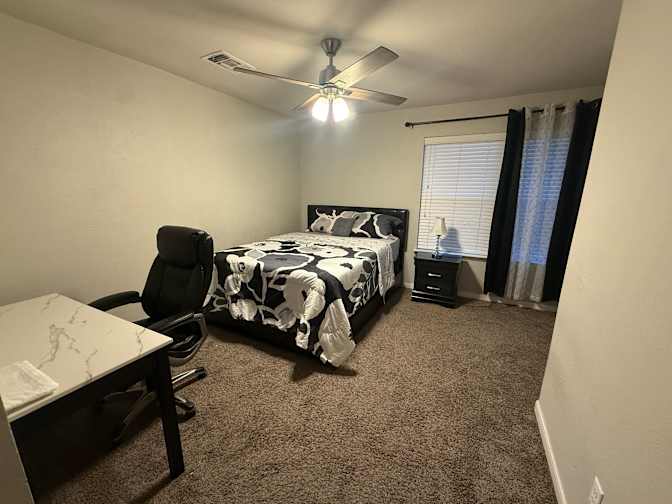 Macaire Ndum Kwi's room