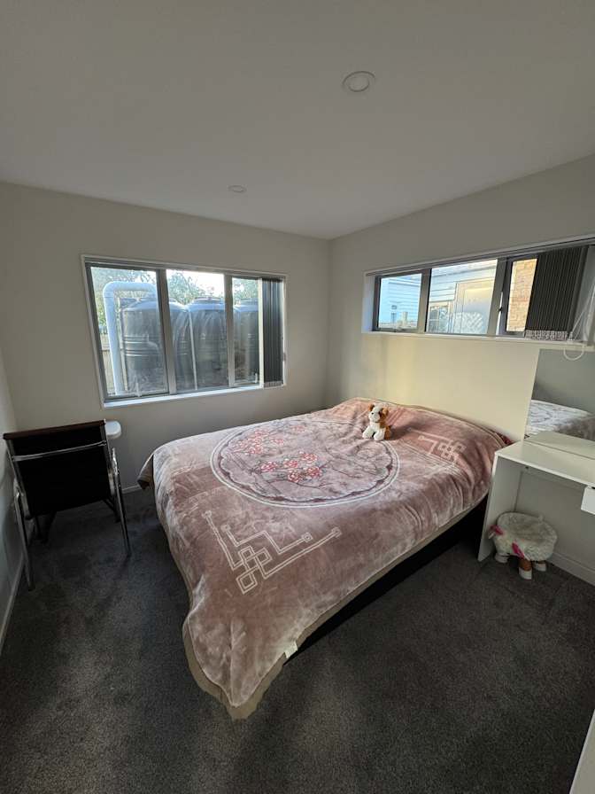 Shynal's room