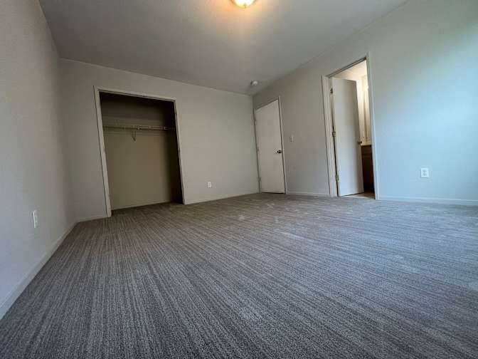 KathleenSam's room
