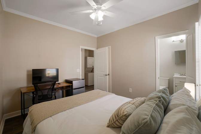 PadSplit's room
