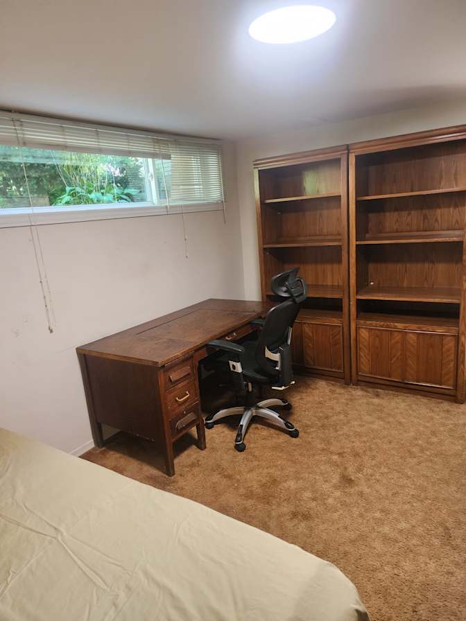 Richard Schroder's room