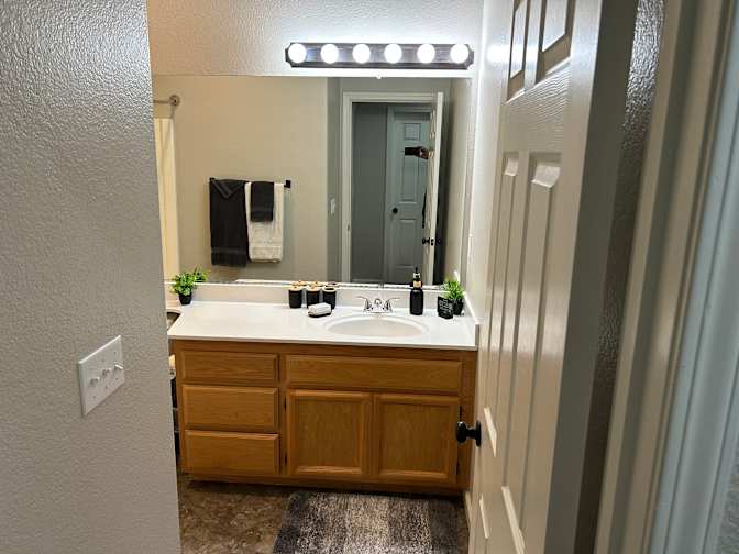 Stephen's room