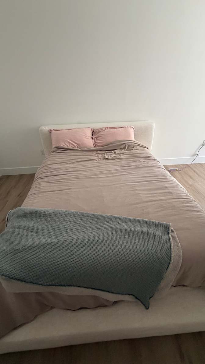 Amanda's room