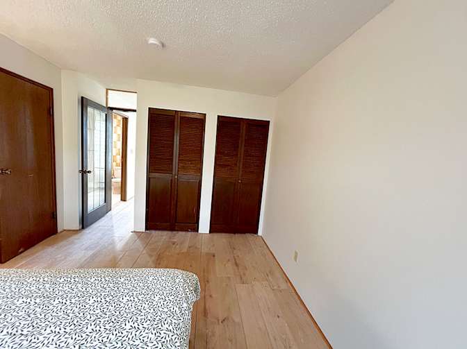Shirin's room