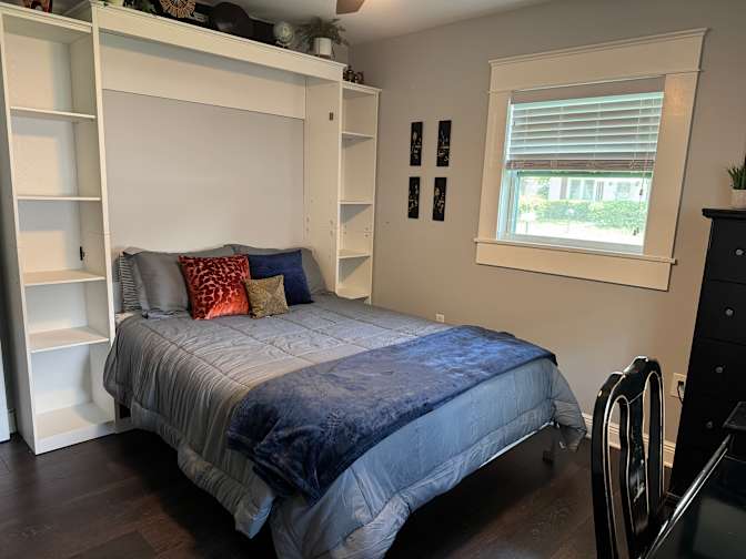Lisa's room
