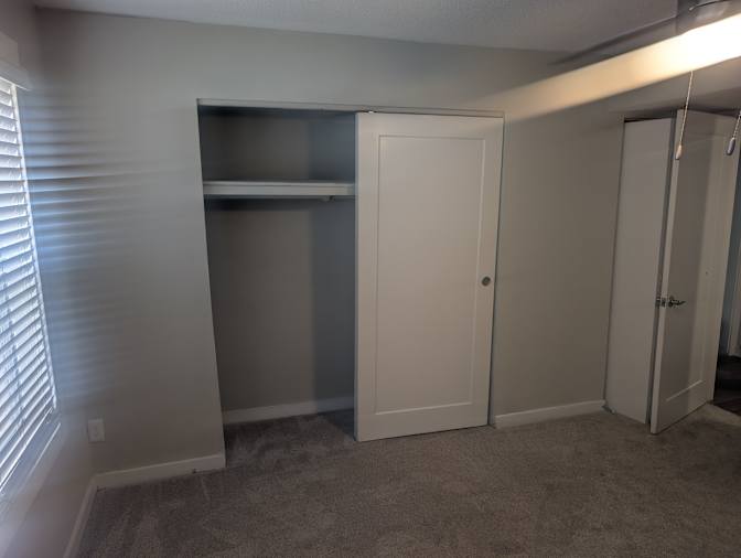 Rodney Reaves's room