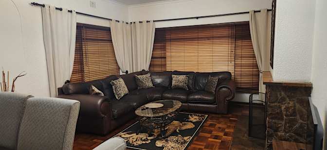 Zoyisile's room