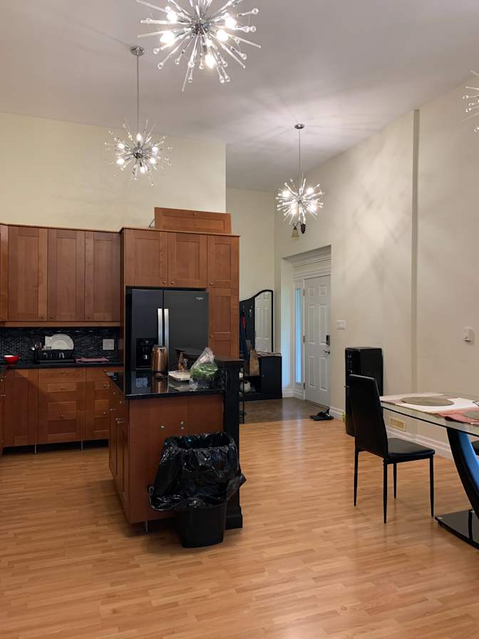 FW Corp.'s room