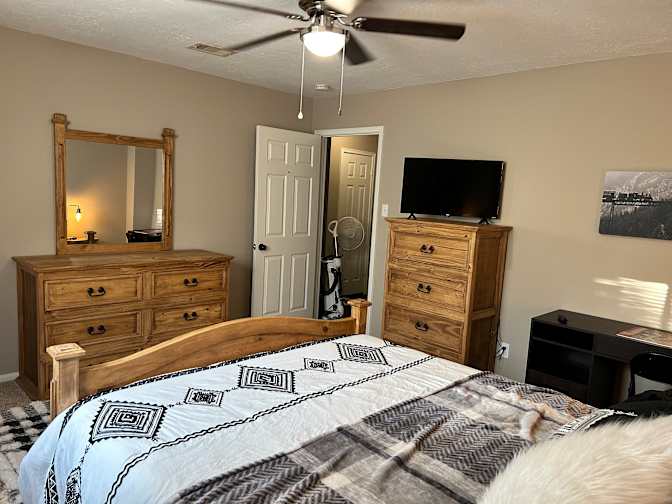 Sara's room