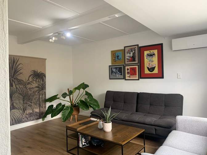 Israel's room