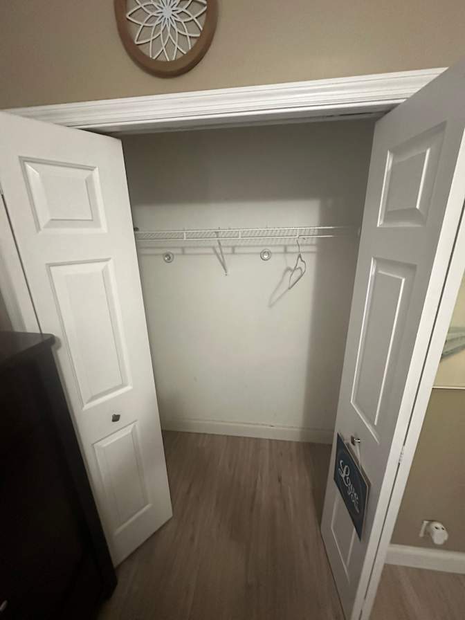 Kenneth Amoth's room