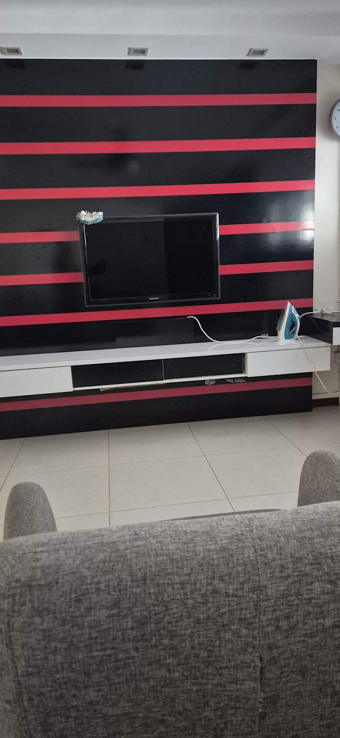GJ's room