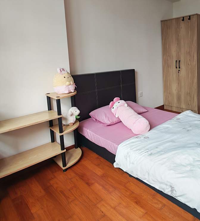 Brenda's room