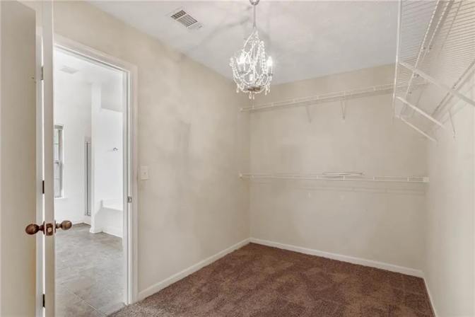 Alcove Rooms's room
