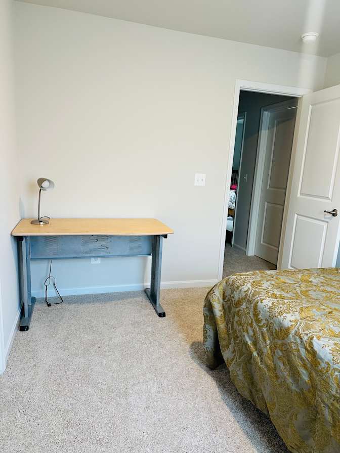 Mona's room
