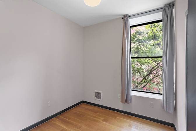 Sam June's room