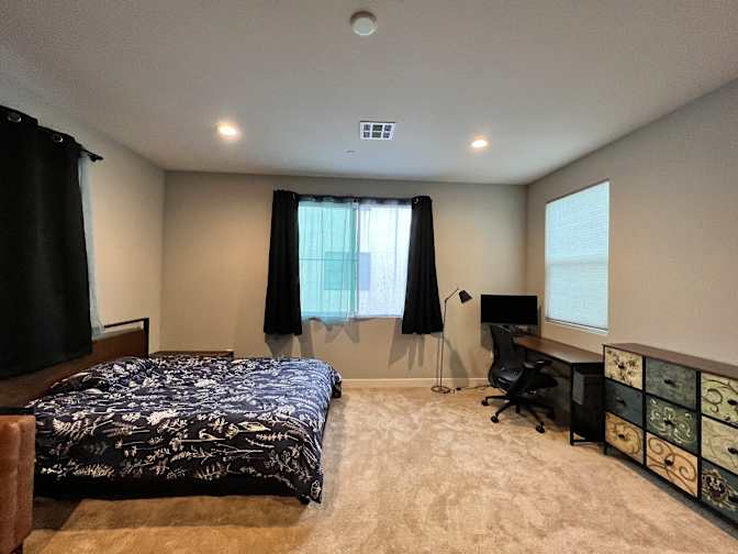 Nic's room