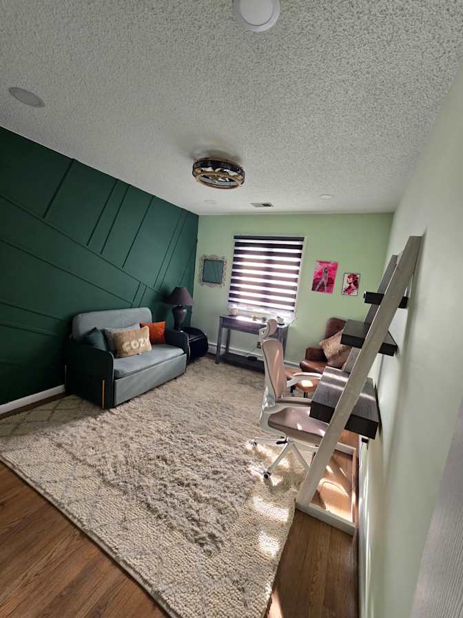 Kiriyathra's room