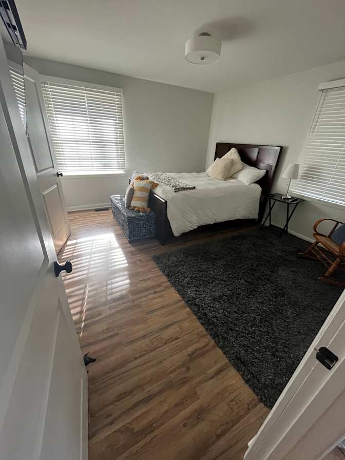 Felix's room