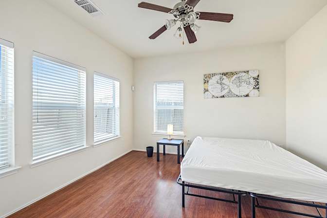 PadSplit's room