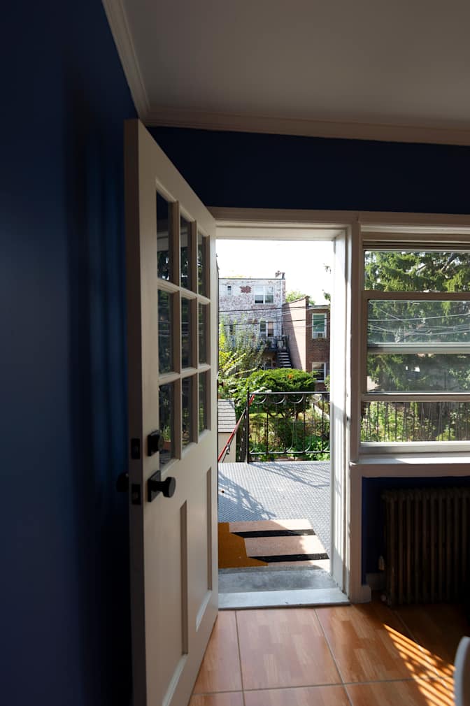 Sam's room