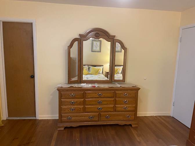 Robin Clevenger's room