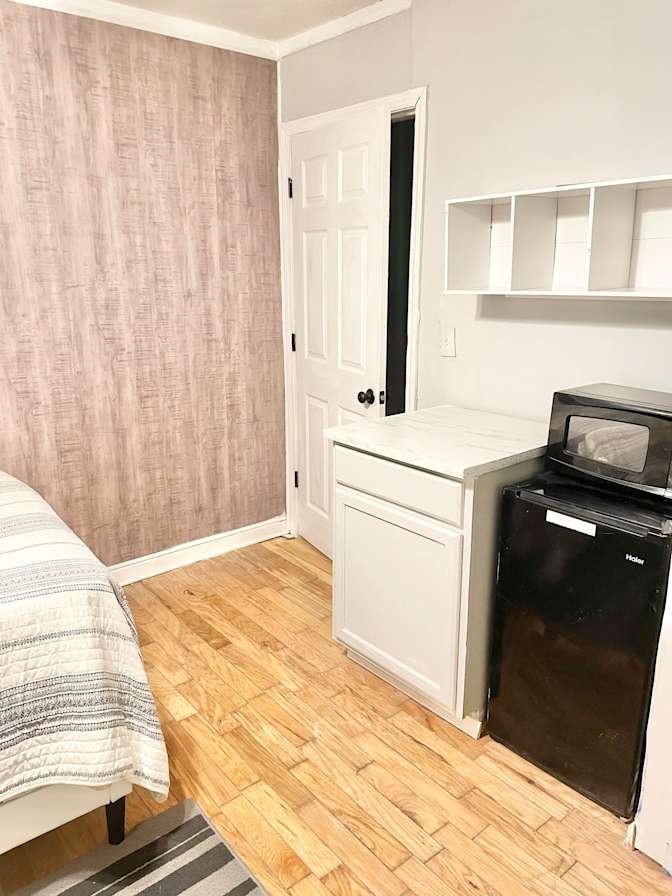 Paulette's room