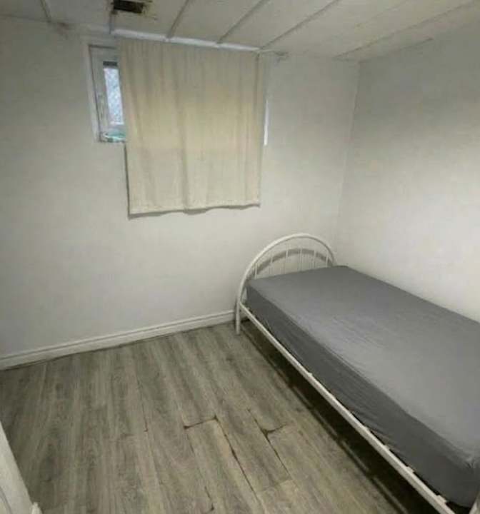 Mohammed's room