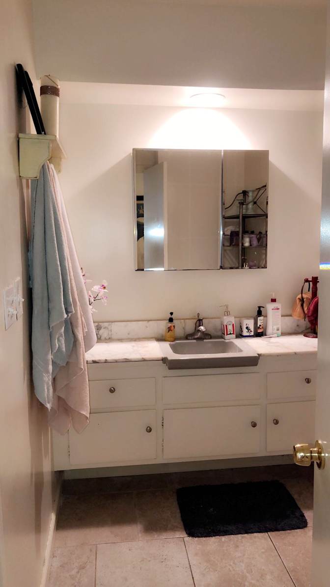 Claudia carcoba's room