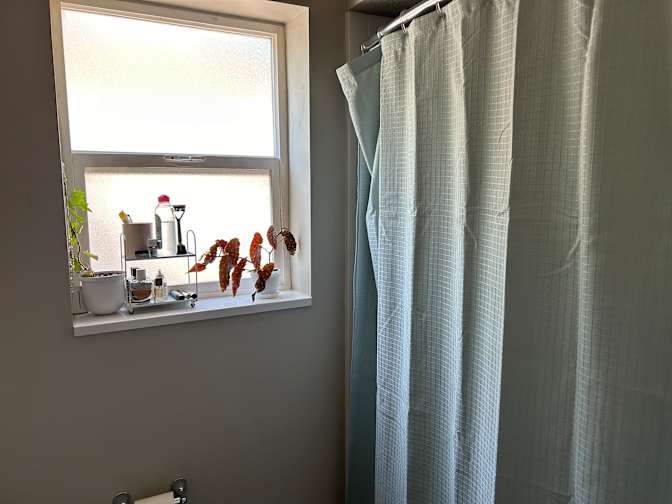 Gus's room