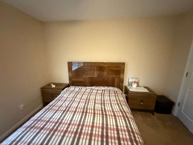 Alcove Rooms's room