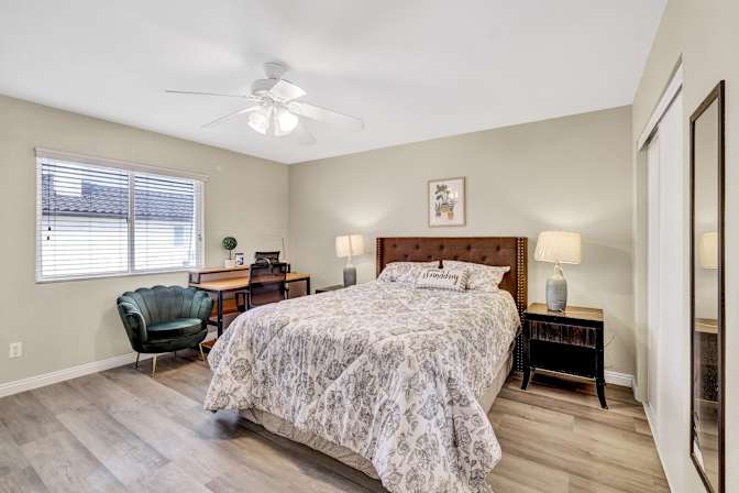 Sandy's room