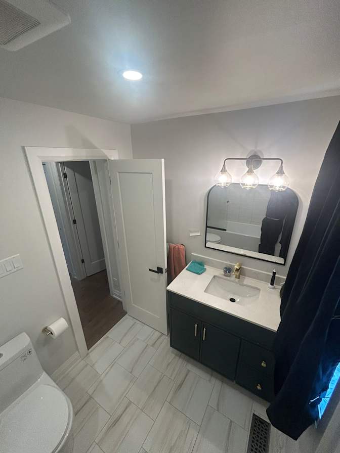 Nicholas Frenette's room